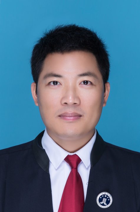 潘庆金（专职律师）