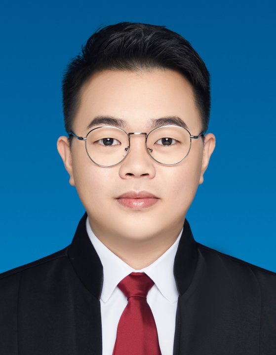 梁理（专职律师）